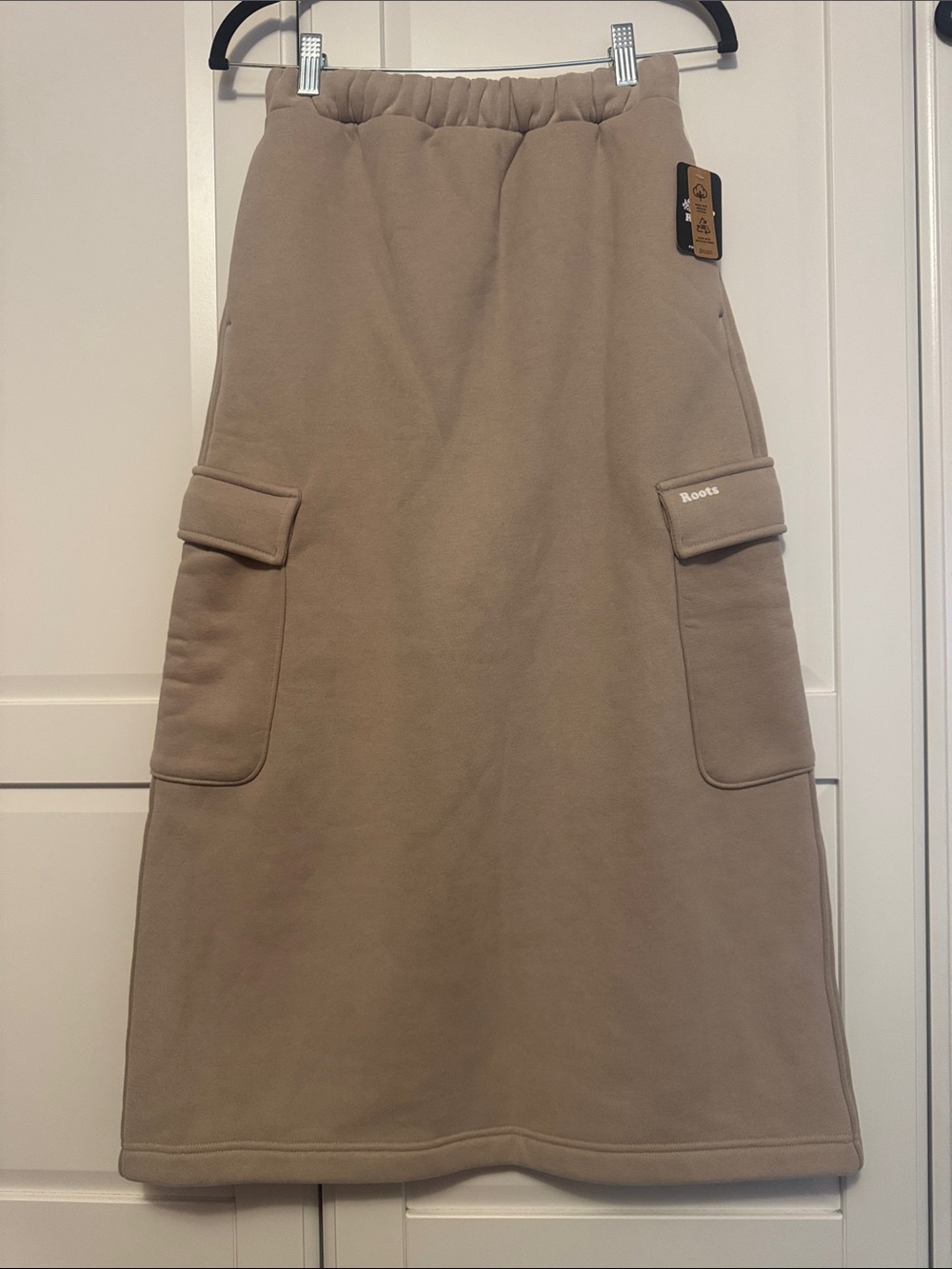 NEW🌟Roots Cloud Cargo Taupe Midi Skirt